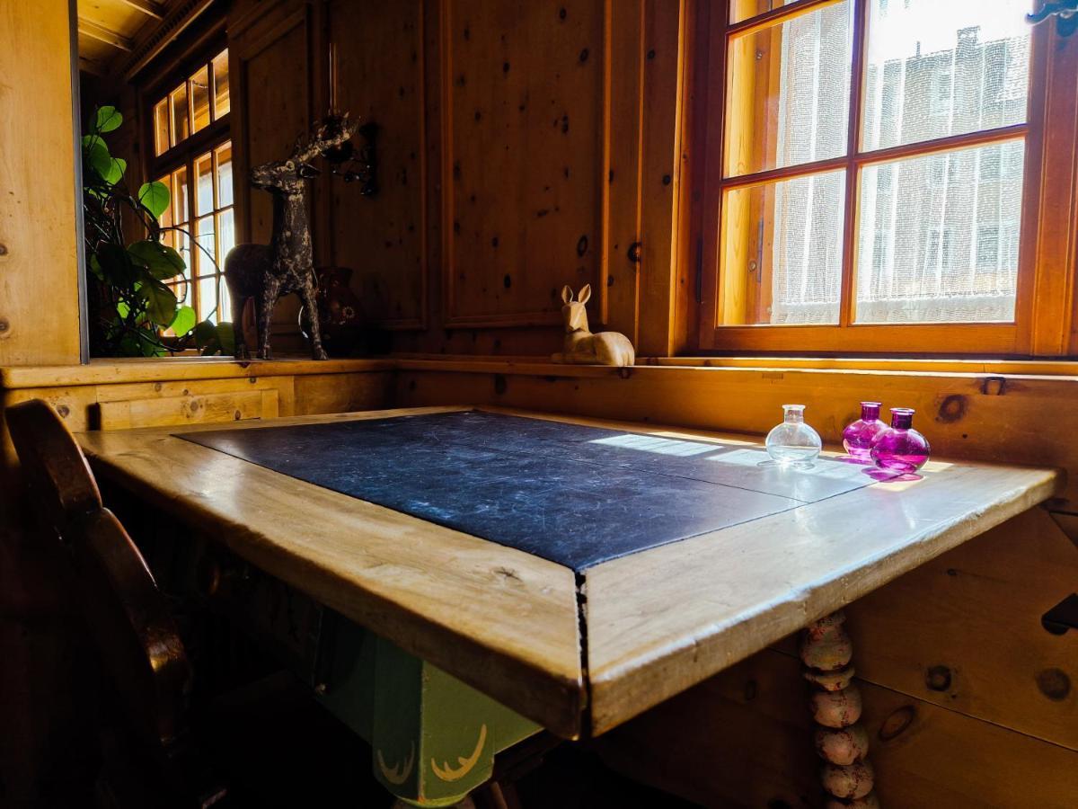 Fewo's Und Apartment's Blaues Haus Apartamento Davos